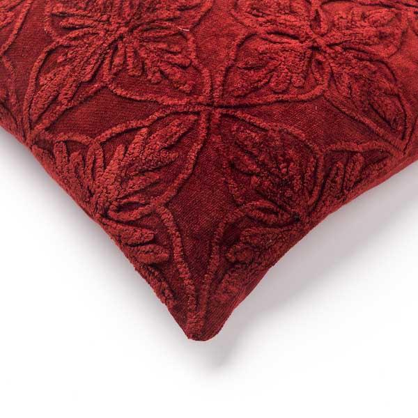 Kussen Amar merlot 45x45cm hoekdetail