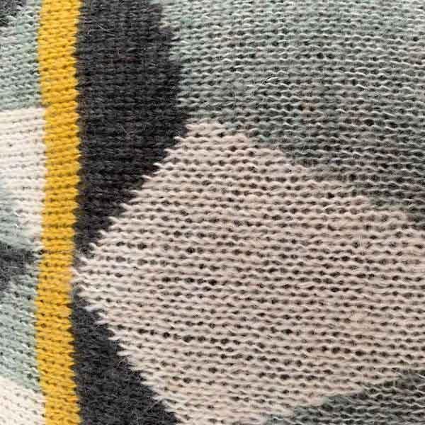 Kussen Grafisch Wol grijs-geel 50x30cm detail patroon