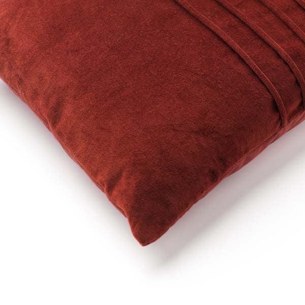 Kussen Pax merlot 60x40cm hoekdetail