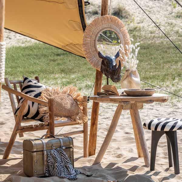 Kussen Riet Raffia naturel rond 45x45cm in de strandtent