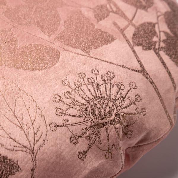 Kussen Rosie rond muted clay 45x45cm motief bloemen