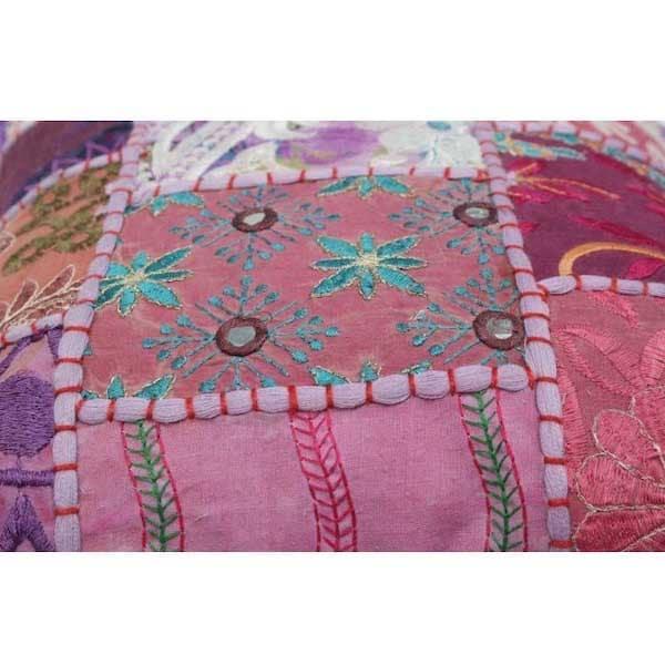Kussentje India Patchwork paars 30x20cm detail