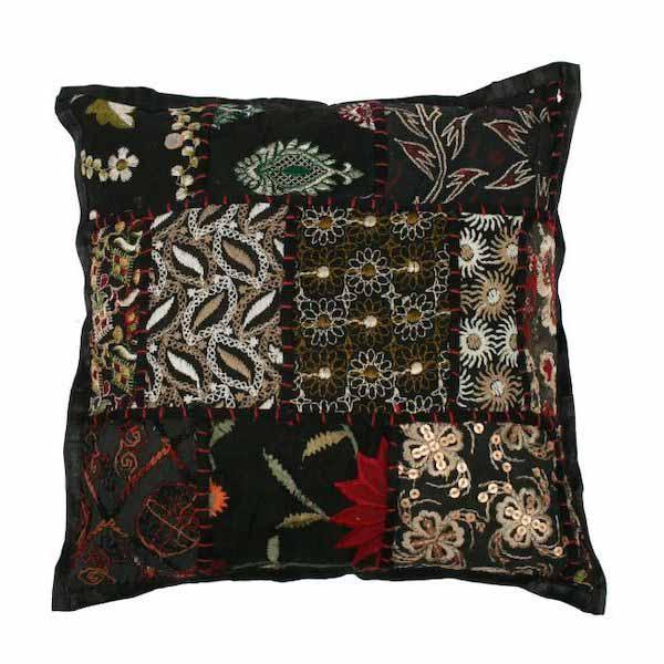 Kussentje India Patchwork zwart 30x30cm 2